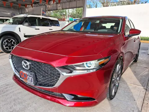Mazda 3 Sedan i Grand Touring Aut usado (2020) color Rojo financiado en mensualidades(enganche $87,200 mensualidades desde $6,668)