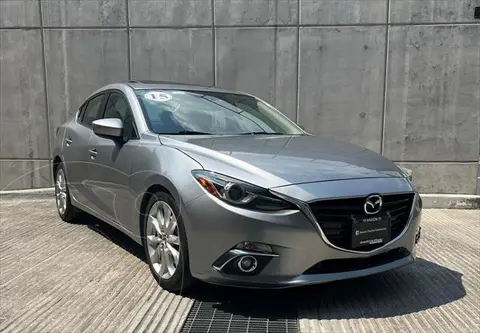 Mazda 3 Sedan s Grand Touring Aut usado (2015) color plateado precio $230,000