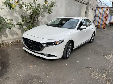 Mazda 3 Sedan I Sport Aut usado (2019) color Blanco Perla precio $270,000