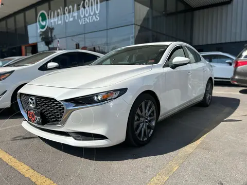 Mazda 3 Sedan i Sport usado (2024) color Blanco precio $370,000