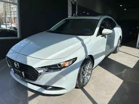 Mazda 3 Sedan i Sport usado (2024) color Blanco financiado en mensualidades(enganche $115,812 mensualidades desde $8,856)