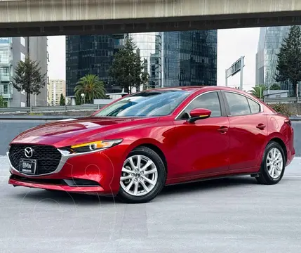 Mazda 3 Sedan i usado (2021) color Rojo precio $299,000