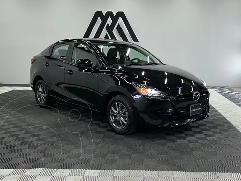 Mazda 3 Sedan i Sport usado (2026) color Gris precio $297,999