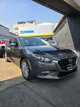 Mazda 3 Sedan i Touring usado (2018) color Gris precio $230,000