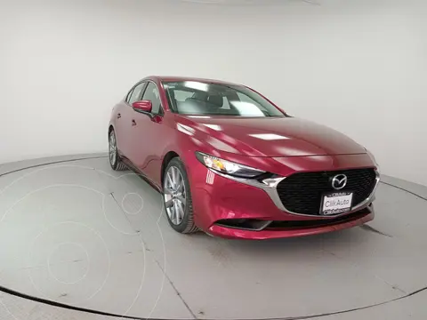 Mazda 3 Sedan I Sport Aut usado (2021) color Rojo precio $348,000