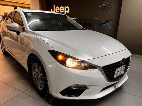 Mazda 3 Sedan i Touring usado (2016) color Blanco precio $220,000