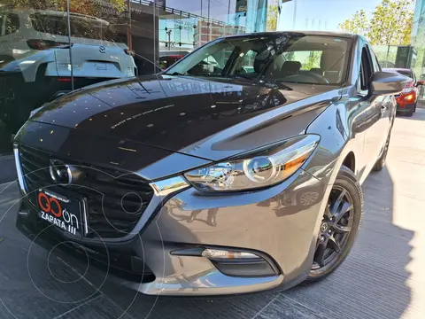 Mazda 3 Sedan i Touring usado (2018) color Gris financiado en mensualidades(enganche $62,500 mensualidades desde $4,531)
