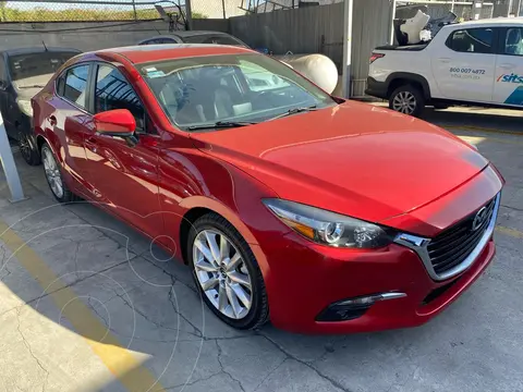 Mazda 3 Sedan s usado (2018) color Rojo precio $290,000