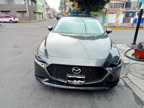 Mazda 3 Sedan i Sport usado (2019) color Gris Titanio precio $310,000