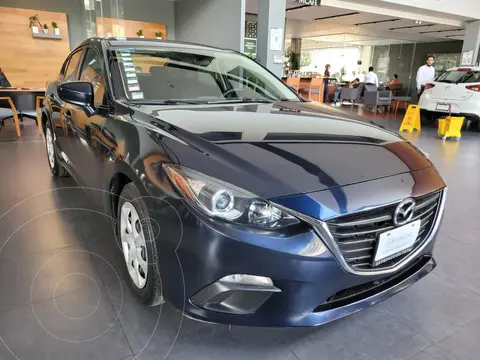 Mazda 3 Sedan i usado (2016) color Azul financiado en mensualidades(enganche $53,750 mensualidades desde $6,166)