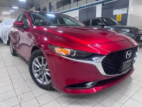 Mazda 3 Sedan i usado (2023) color Rojo precio $315,000