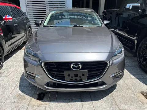 Mazda 3 Sedan i Grand Touring Aut usado (2018) color Gris financiado en mensualidades(enganche $56,000 mensualidades desde $8,686)