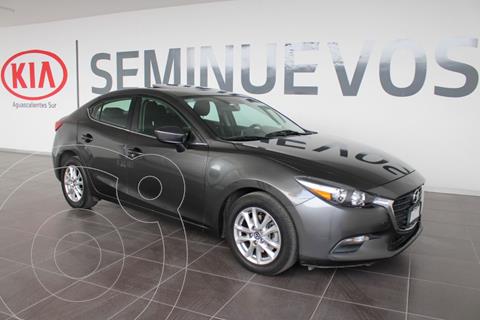 Mazda 3 Sedan i Touring Aut usado (2017) color Gris Oscuro precio $263,000