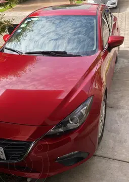 Mazda 3 Sedan i 2.0L Touring Aut usado (2016) color Rojo Vivo precio $240,000