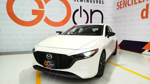Mazda 3 Sedan Signature usado (2022) color Blanco precio $379,000
