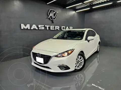 Mazda 3 Sedan i Touring usado (2015) color Blanco Perla precio $219,000