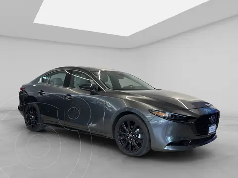 Mazda 3 Sedan Signature usado (2025) color Gris precio $449,900