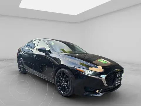 Mazda 3 Sedan Carbon Edition usado (2023) color Negro precio $355,000