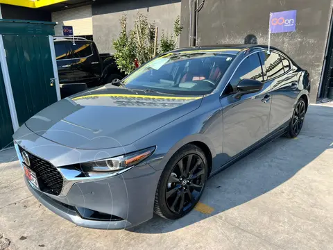 Mazda 3 Sedan Signature usado (2024) color Gris precio $430,000