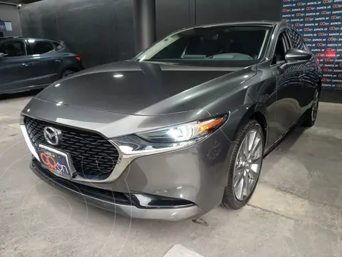Mazda 3 Sedan i Grand Touring Aut usado (2024) color Gris financiado en mensualidades(enganche $106,275 mensualidades desde $8,127)