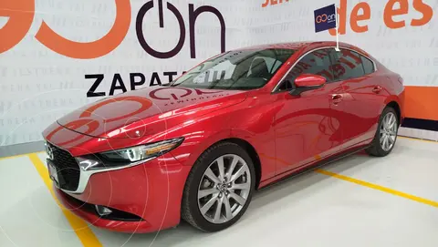 Mazda 3 Sedan i Grand Touring Aut usado (2023) color Rojo financiado en mensualidades(enganche $100,552 mensualidades desde $7,689)