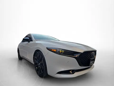 Mazda 3 Sedan Signature usado (2025) color Blanco precio $430,000