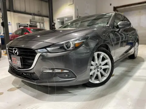 Mazda 3 Sedan s Grand Touring Aut usado (2018) color Gris financiado en mensualidades(enganche $85,000 mensualidades desde $6,162)
