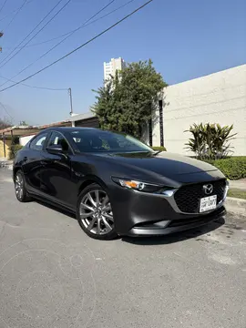 Mazda 3 Sedan I Sport Aut usado (2020) color Gris Titanio precio $290,000