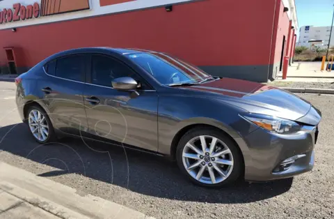 Mazda 3 Sedan I Sport Aut usado (2018) color Gris Titanio precio $305,000
