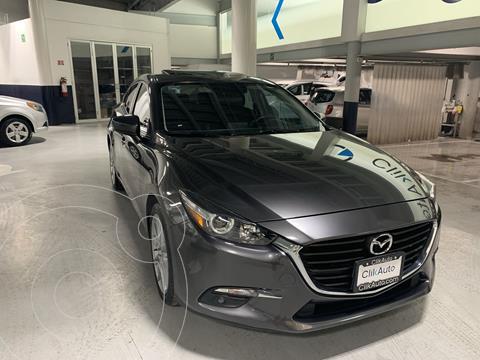 foto Mazda 3 Sedán i 2.0L Touring Aut usado (2017) color Plata Dorado precio $264,000
