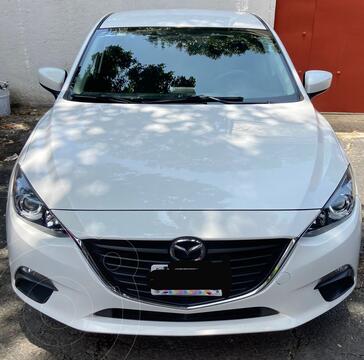 Mazda 3 Sedan i usado (2015) color Blanco precio $209,000