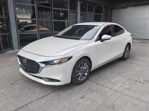 Mazda 3 Sedan i Aut usado (2021) color Blanco precio $299,000