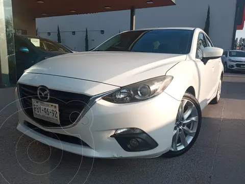 Mazda 3 Sedan i Aut usado (2016) color Blanco Perla precio $263,000