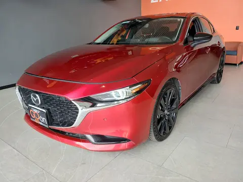 Mazda 3 Sedan Signature usado (2024) color Rojo financiado en mensualidades(enganche $119,900 mensualidades desde $9,169)