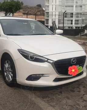 Mazda 3 Sedan 2.0 GS Core usado (2020) color Blanco Perla precio u$s17,800