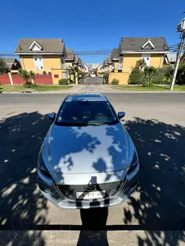 Mazda 3 Sport 2.0 V usado (2019) color Gris precio $15.500.000