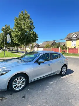 Mazda 3 Sport 2.0 V usado (2019) color Gris precio $14.000.000