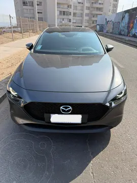 Mazda 3 Sport 2.5L High Aut usado (2026) color Gris Oscuro precio $25.000.000