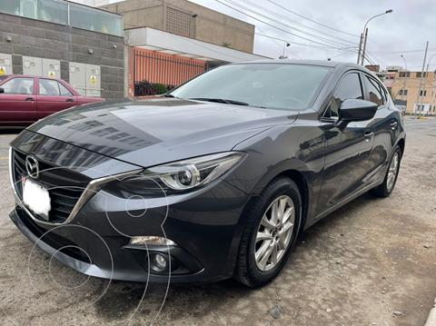foto Mazda 3 Sport 2.0L Core usado (2015) color Gris Grafito precio u$s12,999