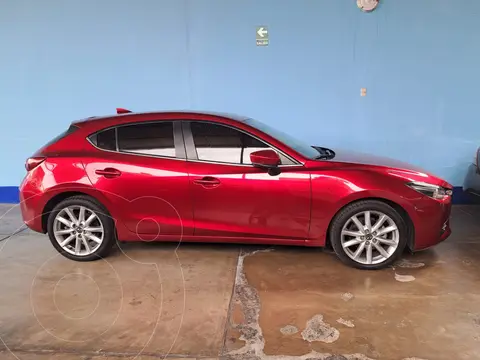 Mazda 3 Sport 2.5L High  Aut usado (2018) color Rojo precio u$s14,200