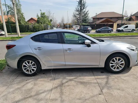 Mazda 3 2.0 R Aut usado (2017) color Plata precio $11.300.000