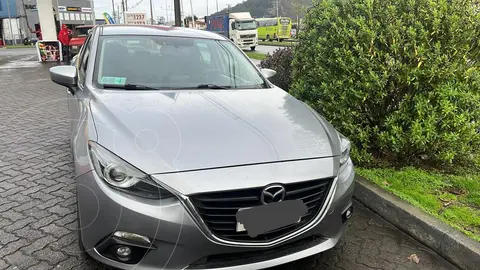 Mazda 3 2.0L V usado (2016) color Plata precio $9.700.000