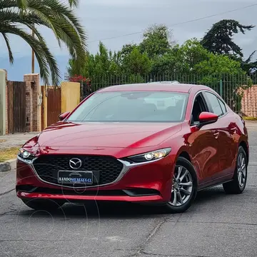 foto Mazda 3 2.0L V usado (2020) color Rojo precio $16.900.000