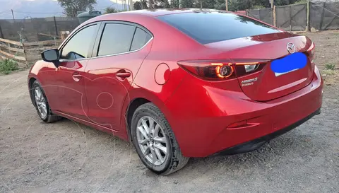 Mazda 3 2.0L V usado (2017) color Rojo precio $9.200.000