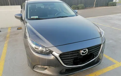 Mazda 3 1.6 S Aut usado (2019) color Gris precio $12.500.000