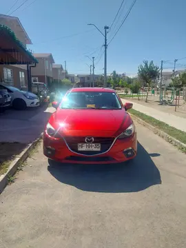 Mazda 3 2.0L V usado (2015) color Rojo precio $7.800.000