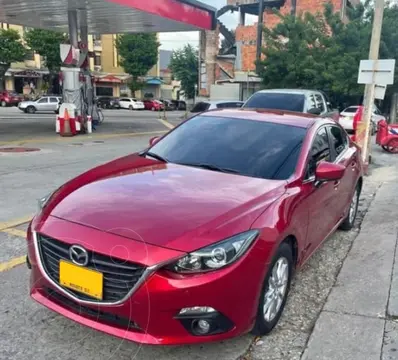 Mazda 3 Touring usado (2017) color Rojo precio $73.600.000
