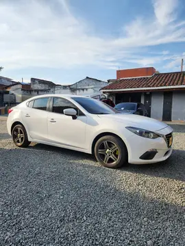 Mazda 3 Prime Aut usado (2016) color Blanco precio $54.000.000