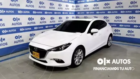 Mazda 3 Touring Sport Aut usado (2017) color Blanco Nieve financiado en cuotas(anticipo $8.000.000 cuotas desde $1.900.000)
