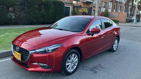 Mazda 3 Touring Aut usado (2020) color Rojo precio $76.000.000